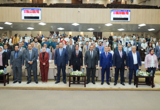 رئيس جامعة بنها يشهد ختام فعاليات البطولة الثانية للروبوتات ويكرم الفائزين
