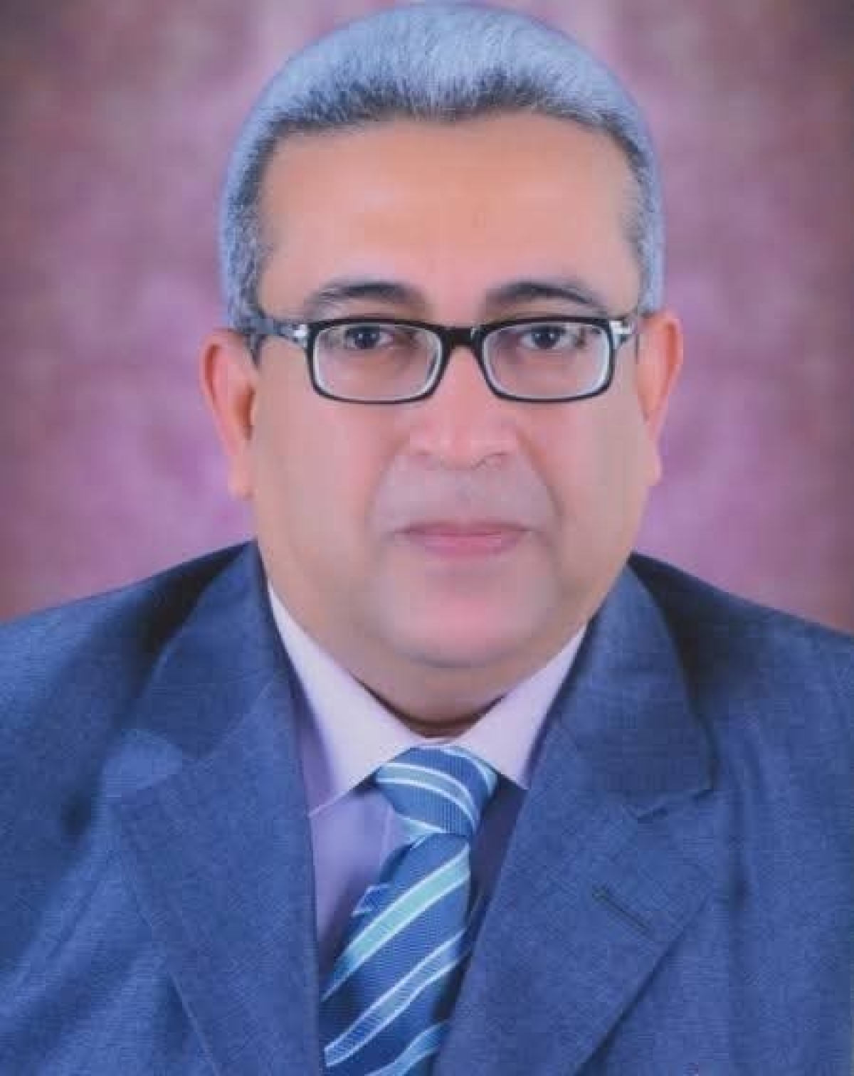 " تهنئة قلبية "