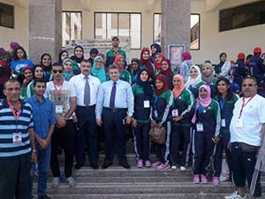 رئيس جامعة بنها يلتقى بالوفد المشارك فى أسبوع شباب الفتيات بالمنيا
